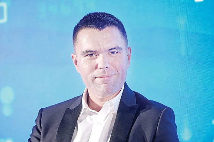 ZF Deschiderea de Astăzi. Sell in May and go away? Alexandru Dobre, TradeVille: Bursa poate performa bine şi &icirc;n lunile următoare, chiar dacă ne pregătim de o perioadă cu lichiditate mai slabă